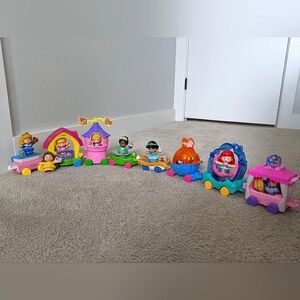 Fisher Price Little People Disney Princess Parade Floats